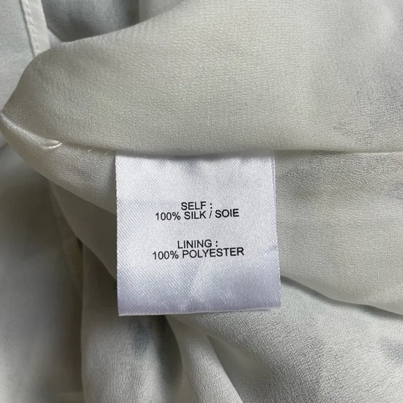 Tanya Taylor Silk Wrap Mini Dress
Size 12 - Picture 9 of 9